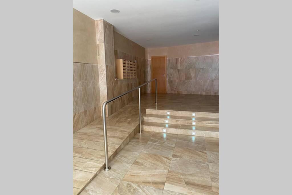 150M2 Con Vistas Al Mar Y Al Castillo De กูลเญรา ภายนอก รูปภาพ